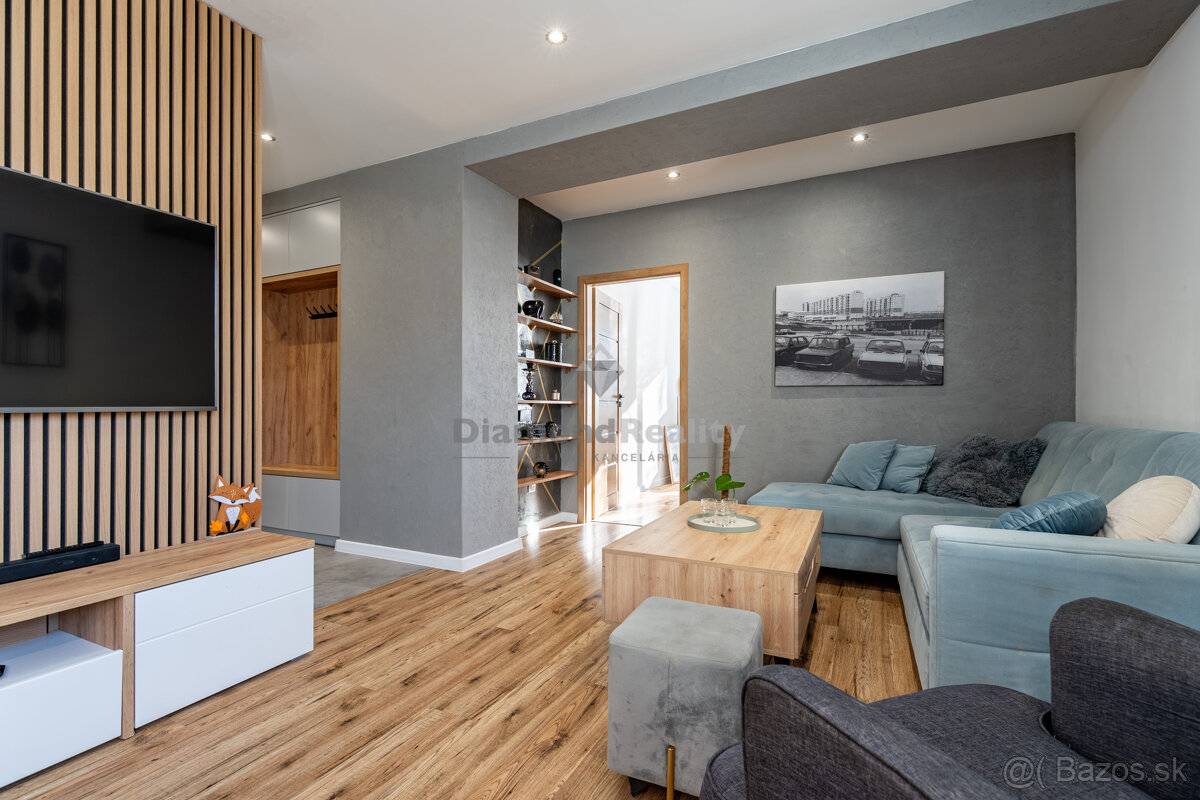 NA PREDAJ KOMPLETNE ZREKONŠTRUOVANÝ 2 IZBOVÝ BYT S BALKÓNOM - 5