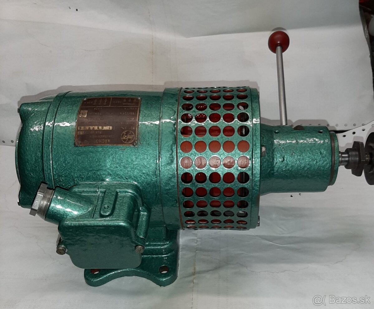 MEZ NACHOD ELEKTROMOTOR 380/220V - 5