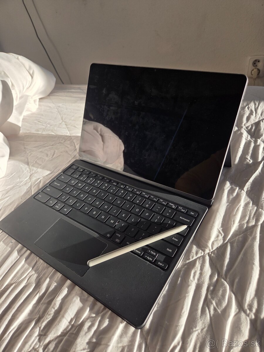 Samsung Tab S9 FE+ + cover keyboard - 5