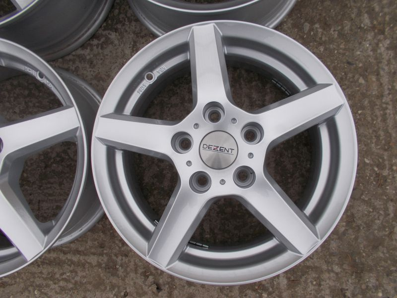 Elektróny Dezent R15 5x114,3 4ks - 5