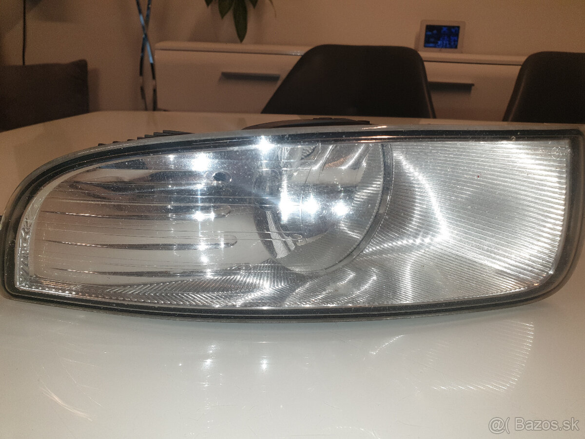 Pravy reflektor a hmlovka Superb2 - 5