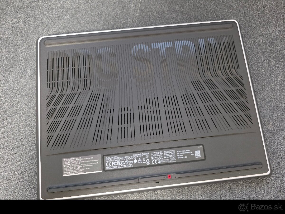 Asus Rog Strix G16 (2025) - 5