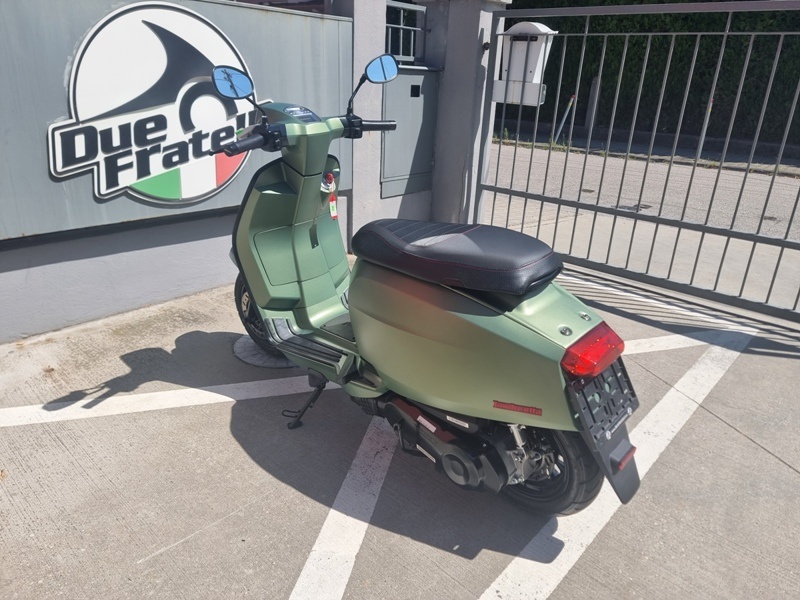 Lambretta V-Special 125i E5 - 5