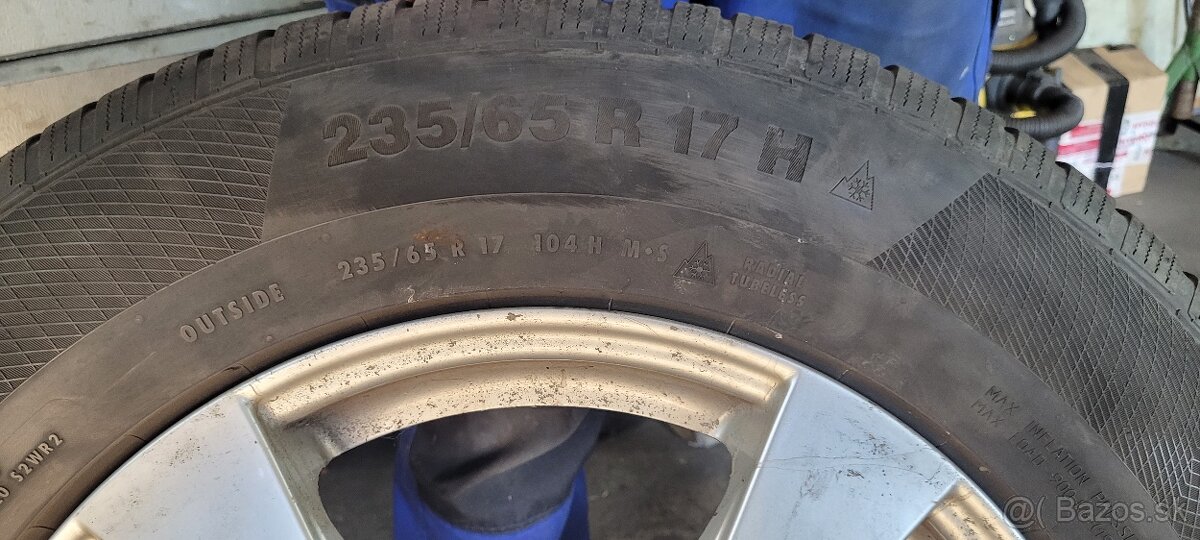 Audi Q5 Dezent zimné 235/65R17 - 5