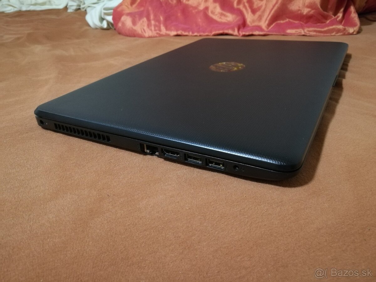 HP. 4-Jadro. 15,6 HD. SSD 128GB. 8 GB DDR4. Nová baterka. - 5