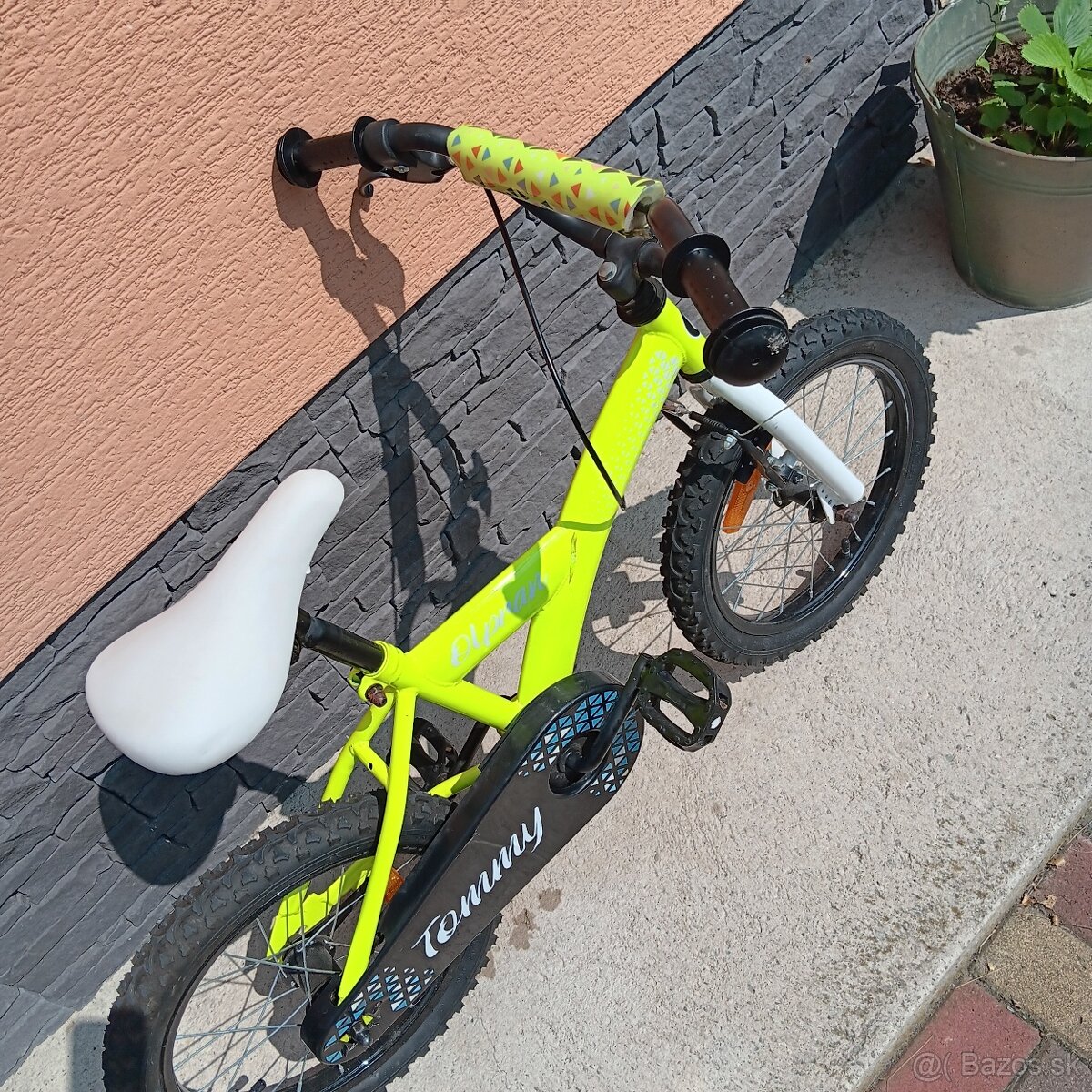 Bicykel s pomocnymi kolieskami - 5