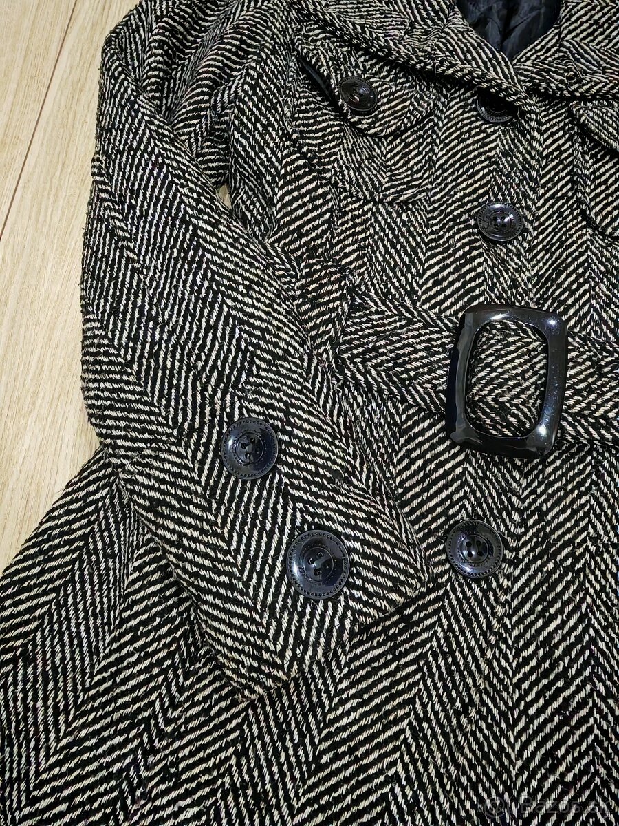 Dámsky elegantný kabát s opaskom - 5