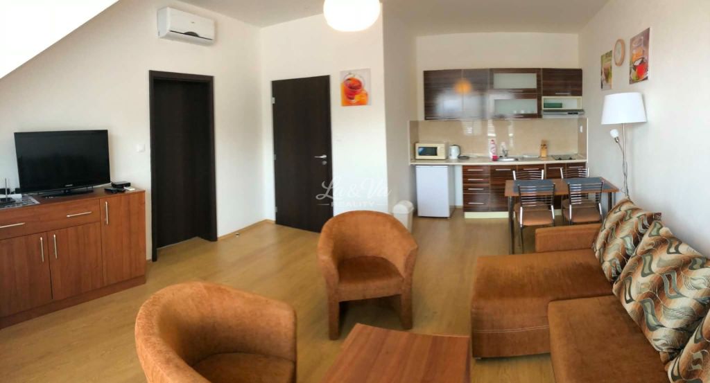 Na predaj veľký apartmán v Podhájskej - 5