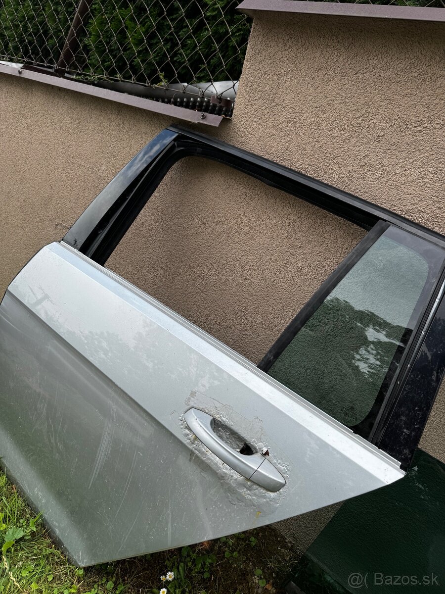 VW GOLF 7 combi ľavé zadné dvere KOMPLET - 5