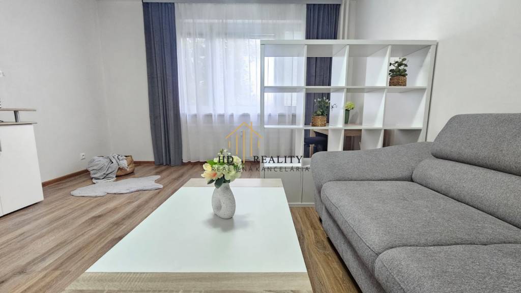 HD REALITY, Prenájom trojizbového bytu v Banskej Štiavnici - 5