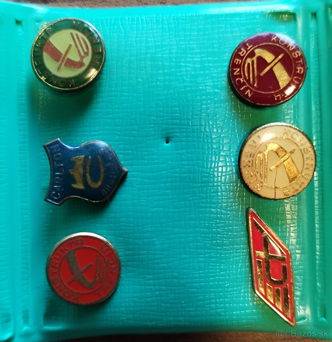 Predám odznaky a kladivko Konštrukta Trenčín - 5
