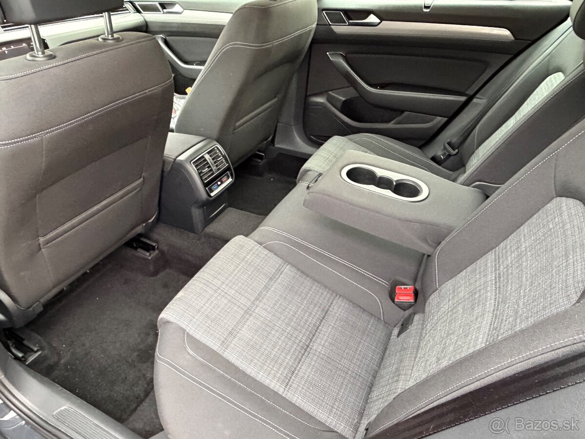VW Passat combi EVO 2021 a dvojliter TDI - 5