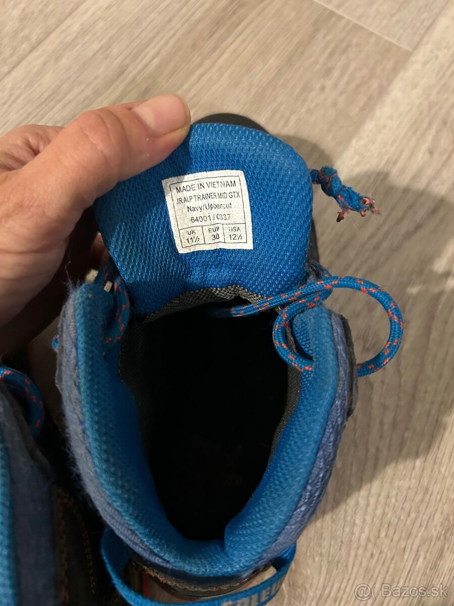 ZNIZENA CENA / Detske Salewa Gore tex, veľkosť 30, cena 25 - 5