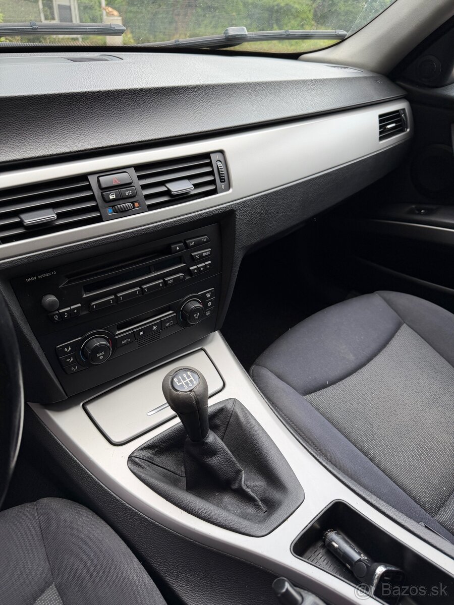 BMW 318d - 5