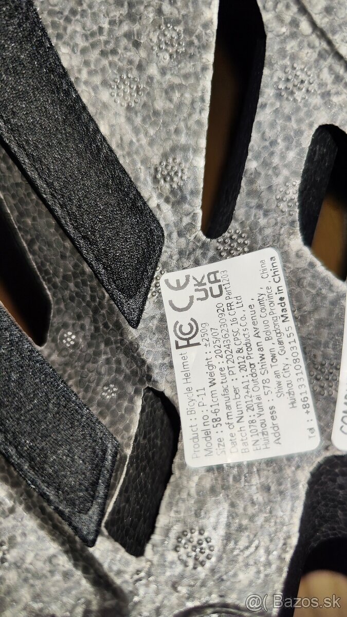 Cyklistická prilba s okuliarmi + siltom - 5