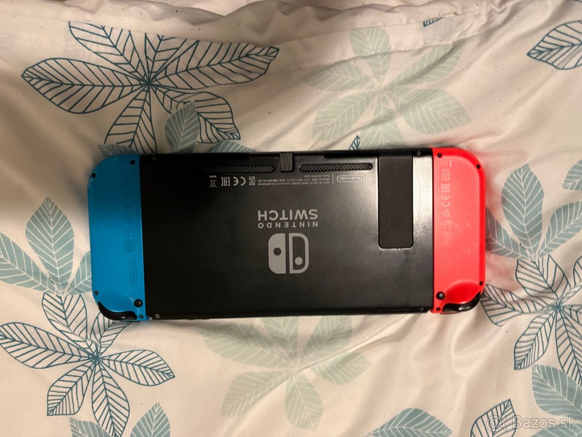 Nintendo Switch - 5