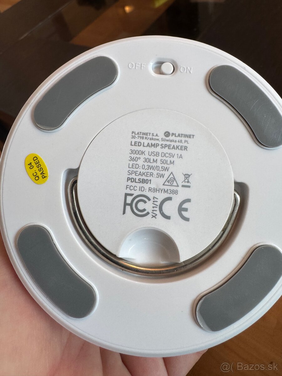 reproduktor bluetooth s funciou LED lampicky - 5