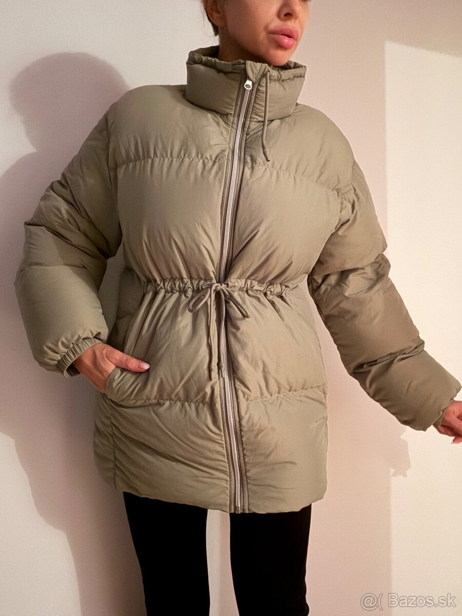 H&M Premium - nádherná perova bunda - PC 159,- € - 5