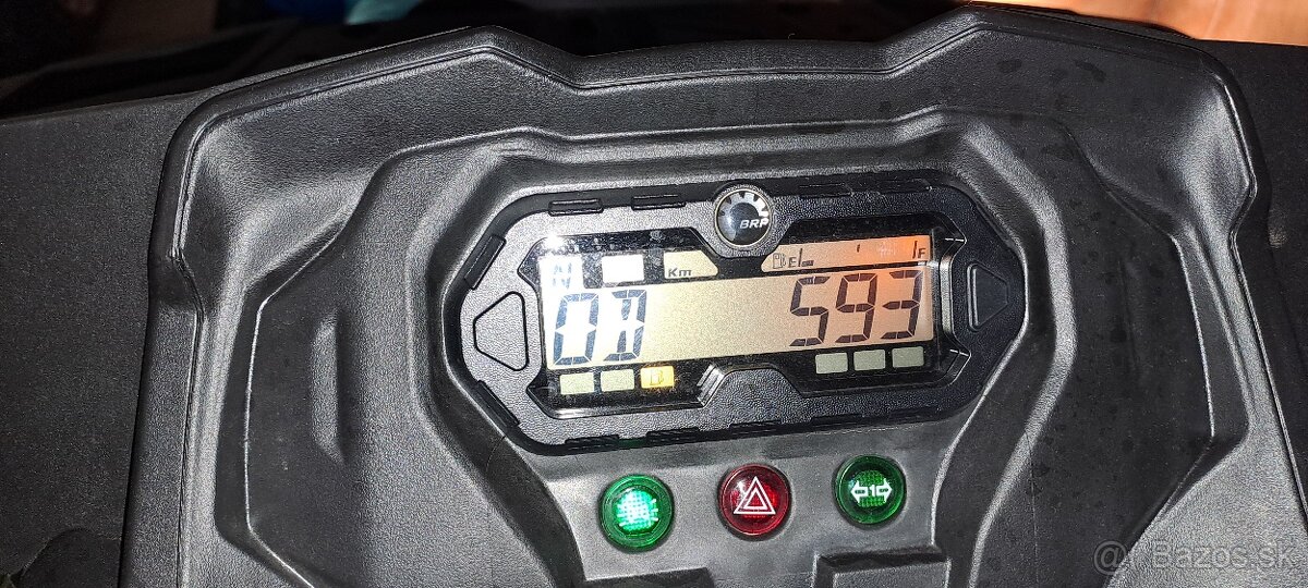Predám CAN-AM OUTLANDER MAX 570/650