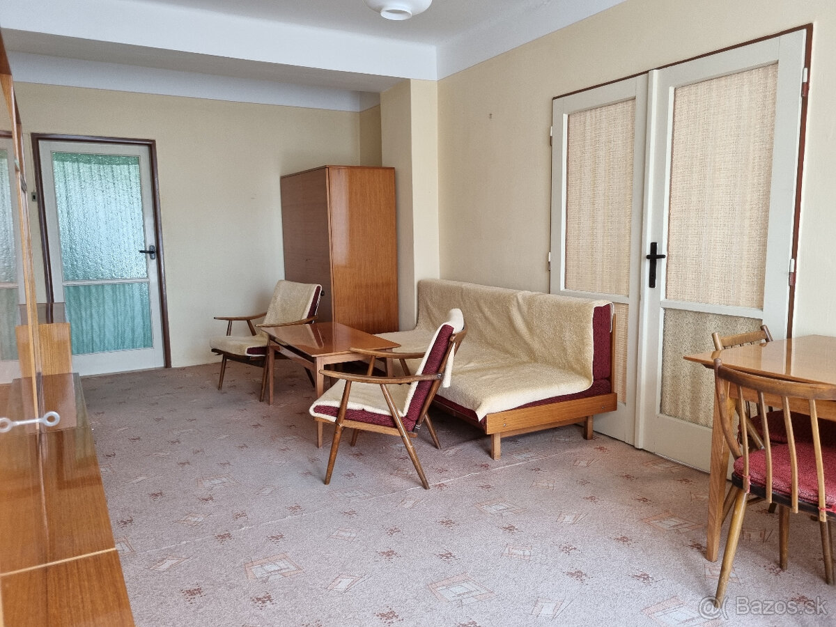 3 IZBOVÝ TEHLOVÝ BYT s BALKÓNOM +GARÁŽ -BREZOVÁ p.B. -MYJAVA - 5