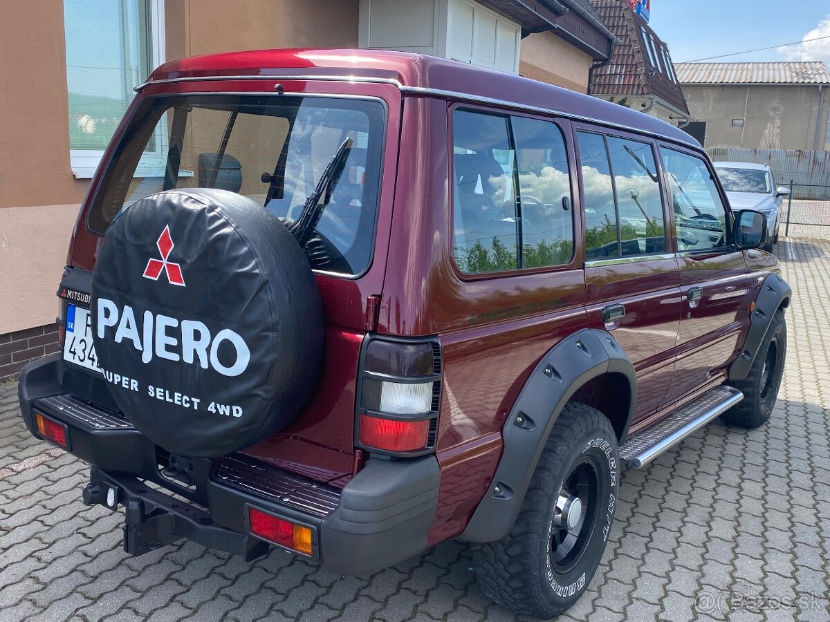 MITSUBISHI PAJERO 2,5 TD - 5