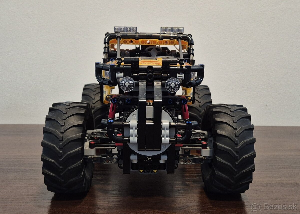 LEGO Technic 42099 - 5