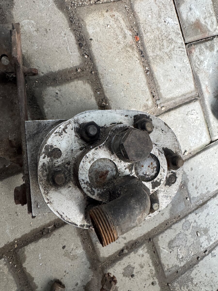 Hydraulické čerpadlá riadenia a hydauliky - 5