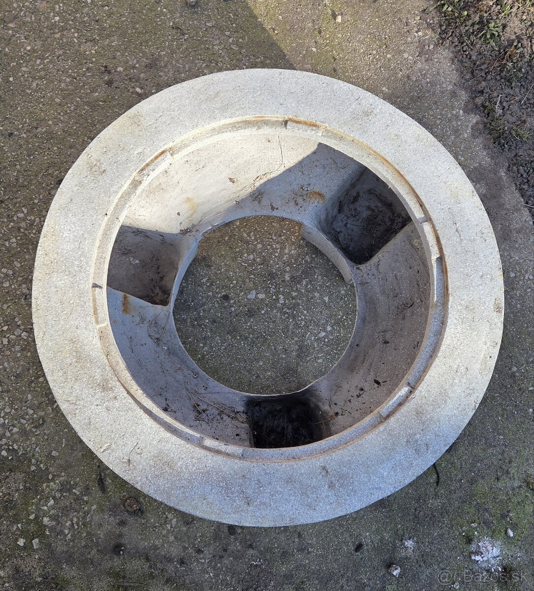 Betonove ohnisko - 5