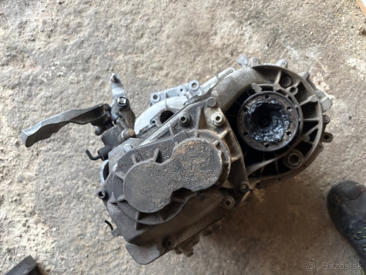 Vw touran 1t1 1.6 FSI prevodovka - 5