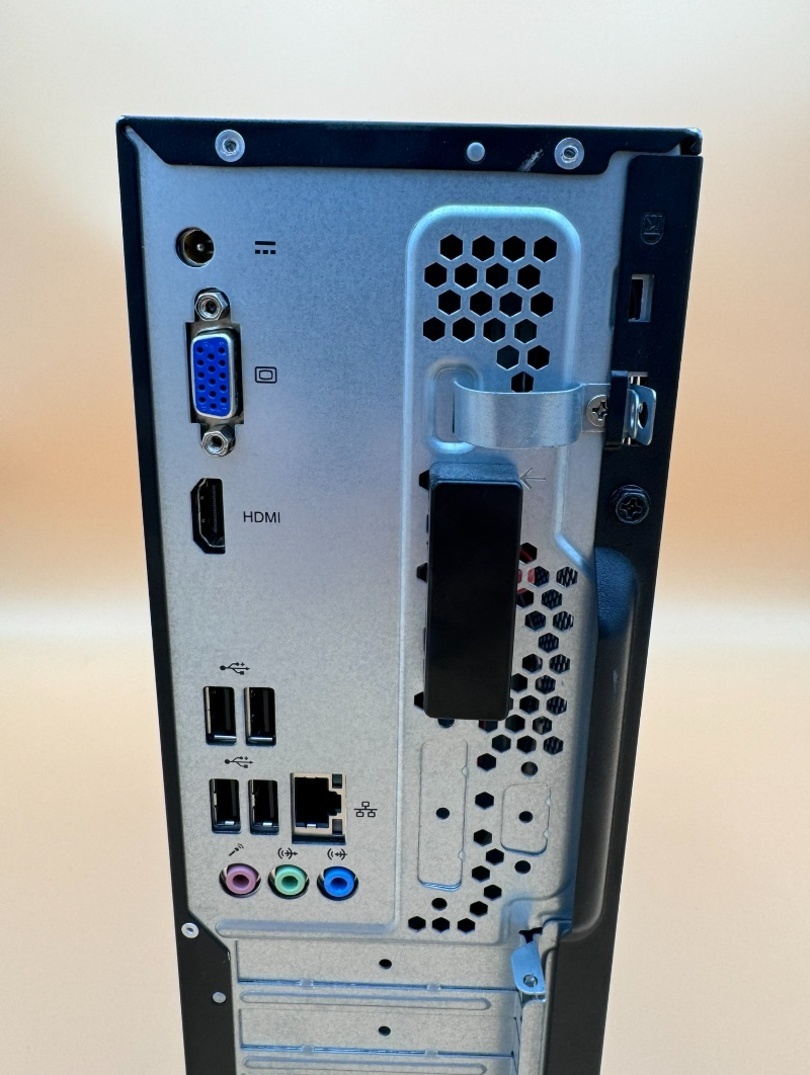 Počítač Acer.Intel Celeron J4005 2x2,00GHz.16gb ram.512SSD - 5