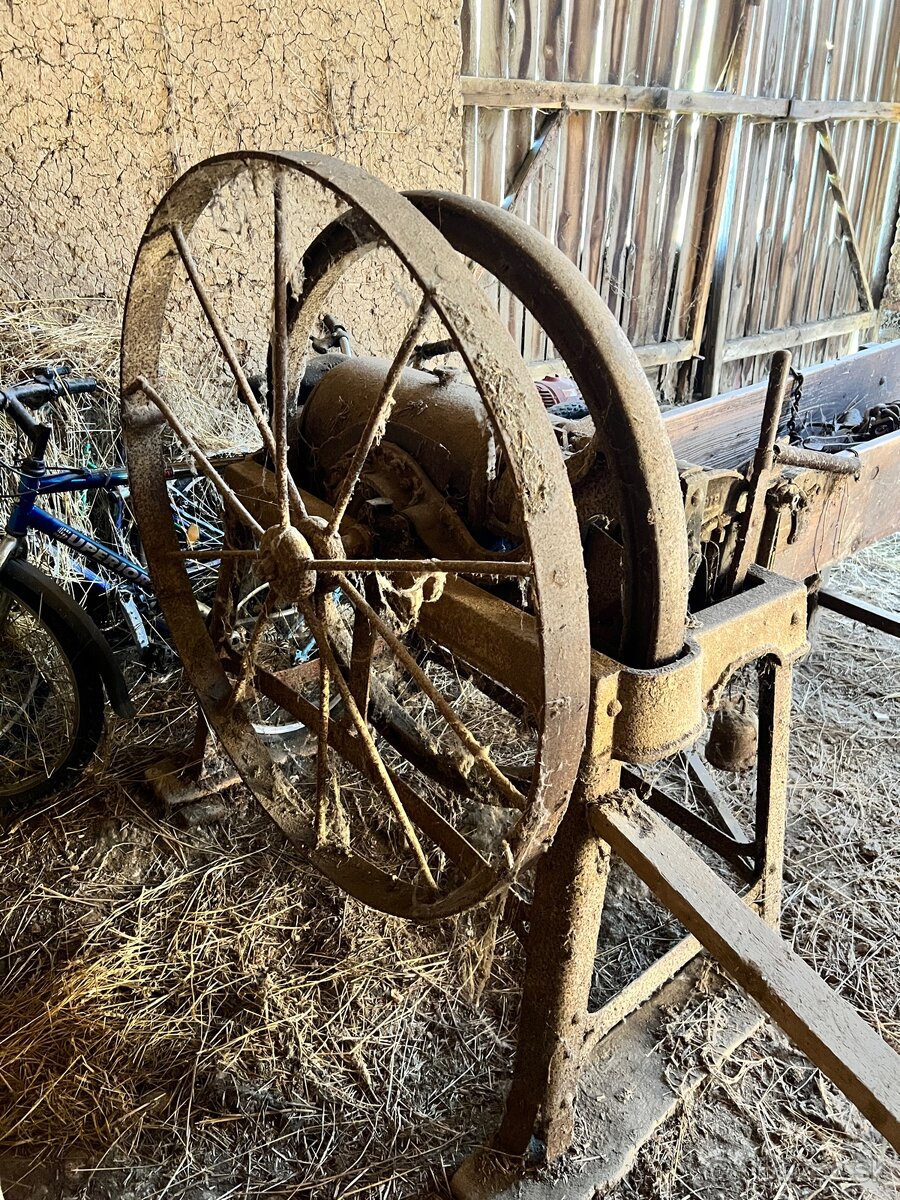 Predám set šečkovica + šrotovník + motor - 5