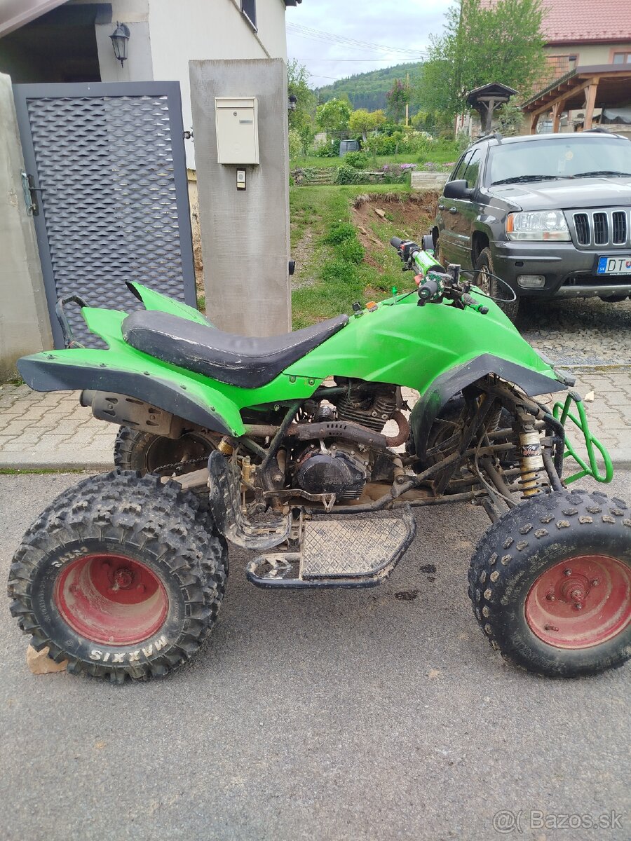 250 štvorkolka