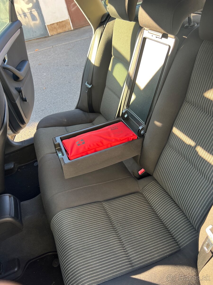 Audi a4 b7 2.0 tdi Avant - 5