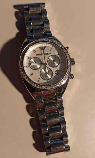 Dámske náramkové hodiny – originál - 5