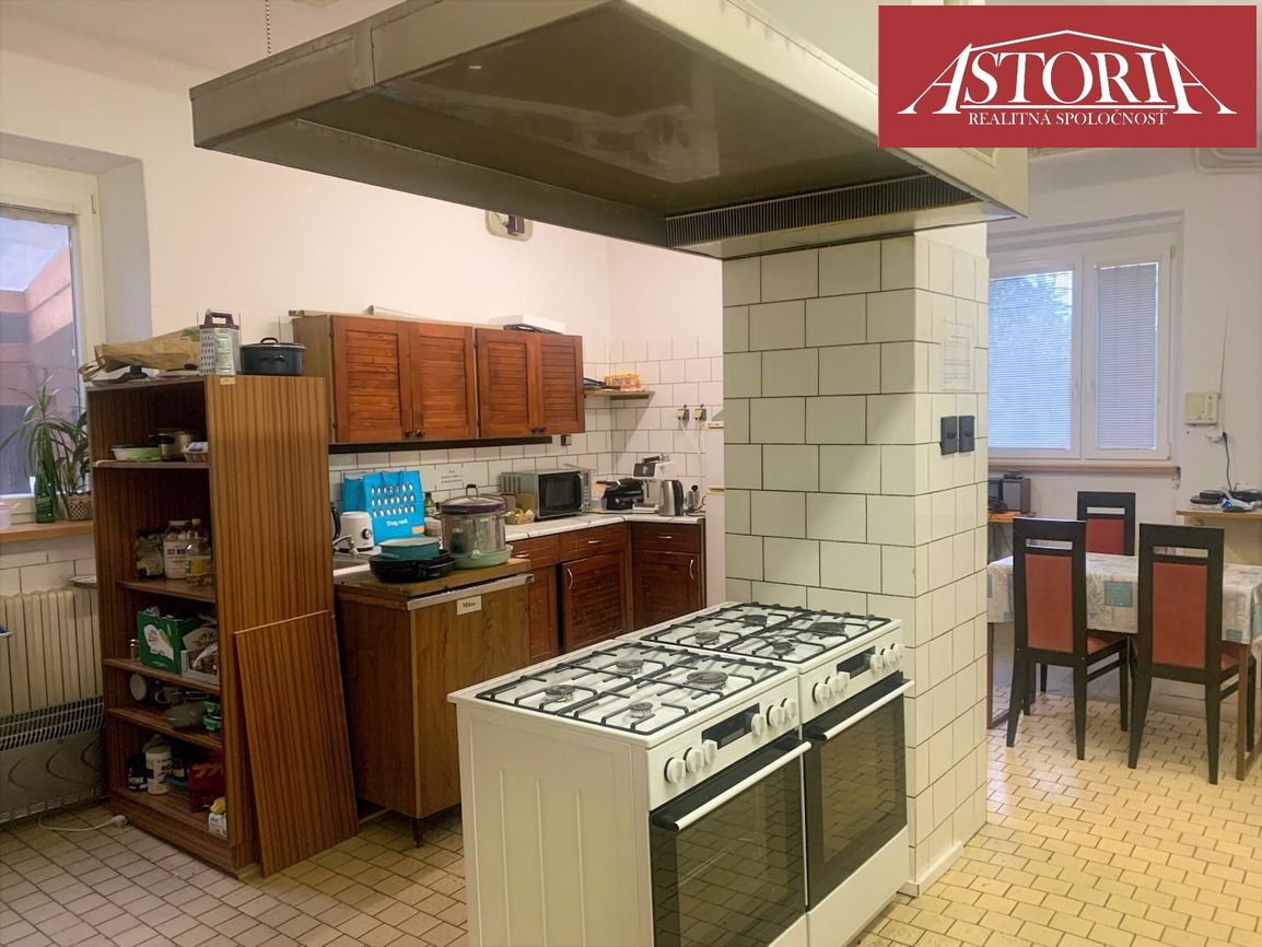 CHATA MARTIN STRÁNE kompletne zariadená - 5