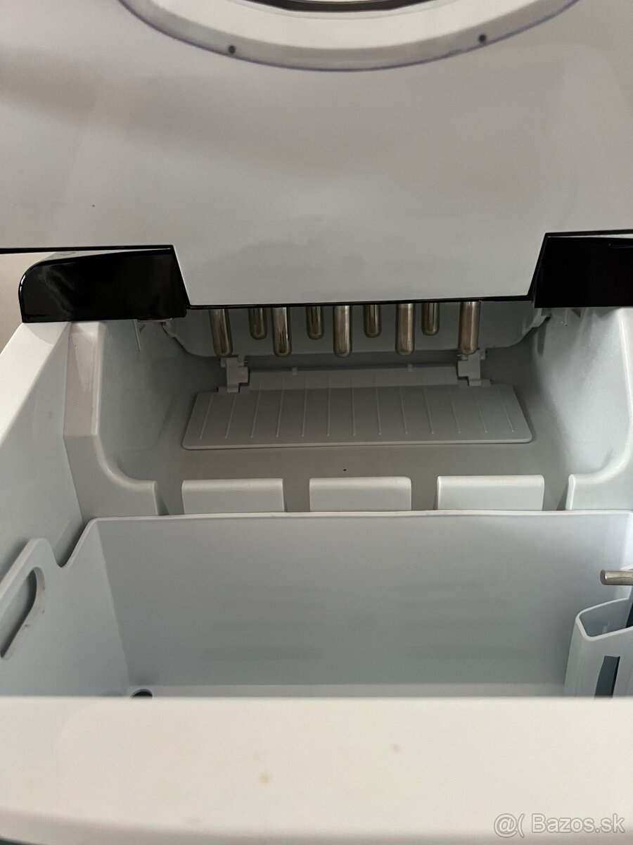 Vyrobnik ladu Klarstein Mr. Black - 5