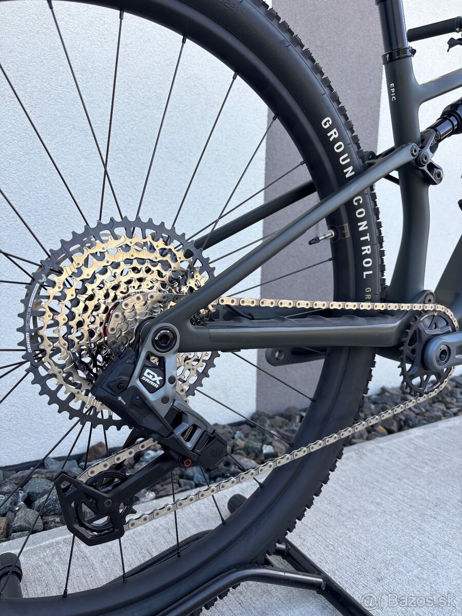 SPECIALIZED EPIC 8 EVO COMP - 5