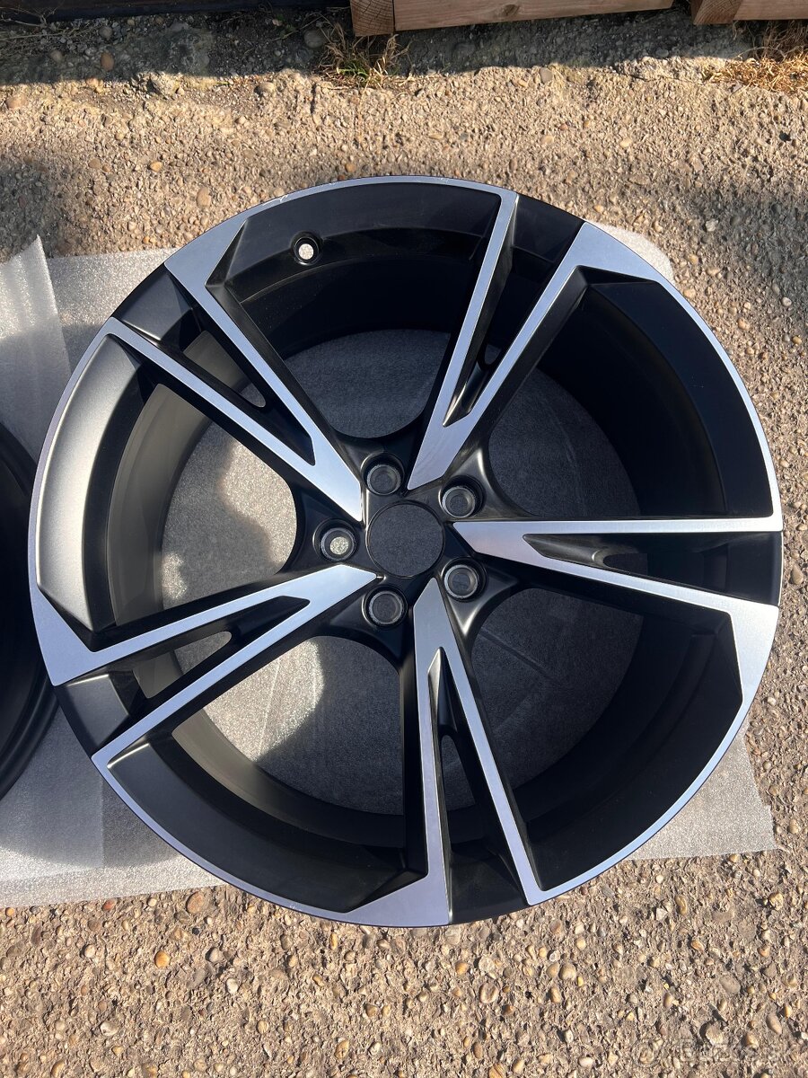 Audi A5/S5 R20 5x112 8W0071490A - 5