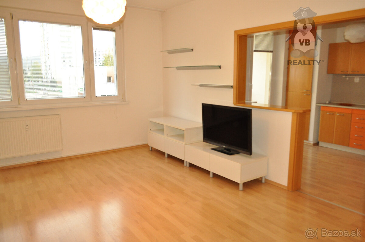 Byt 5+1 s loggiou, sídl. Západ 1, Sp. Nová Ves - 5