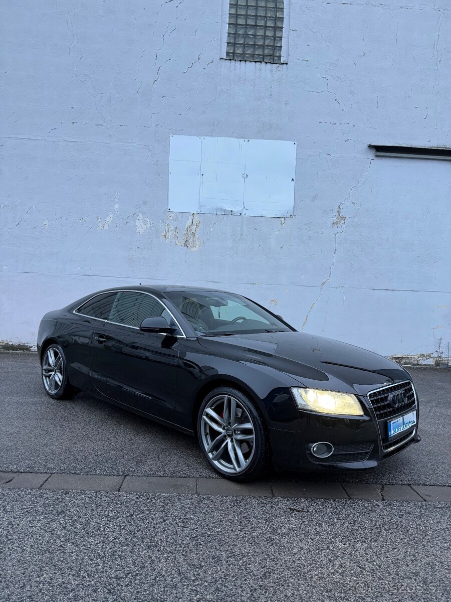 Audi A5 Coupé 2.0 TFSI, manuál, 2009 - 5