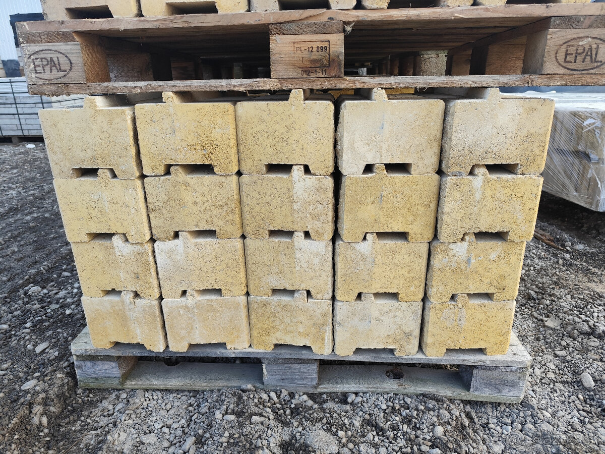 Tvárnice plotové oporný múr - 5