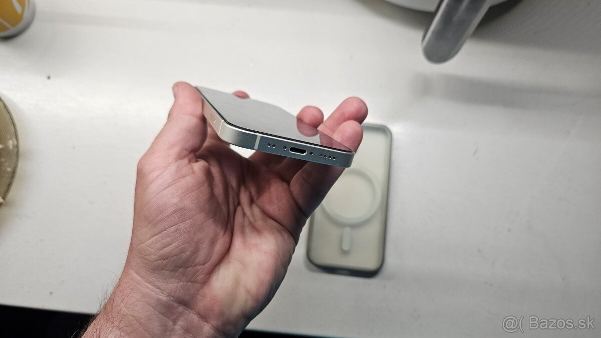 Apple iPhone 12 mini 64GB, batéria 92% - 5