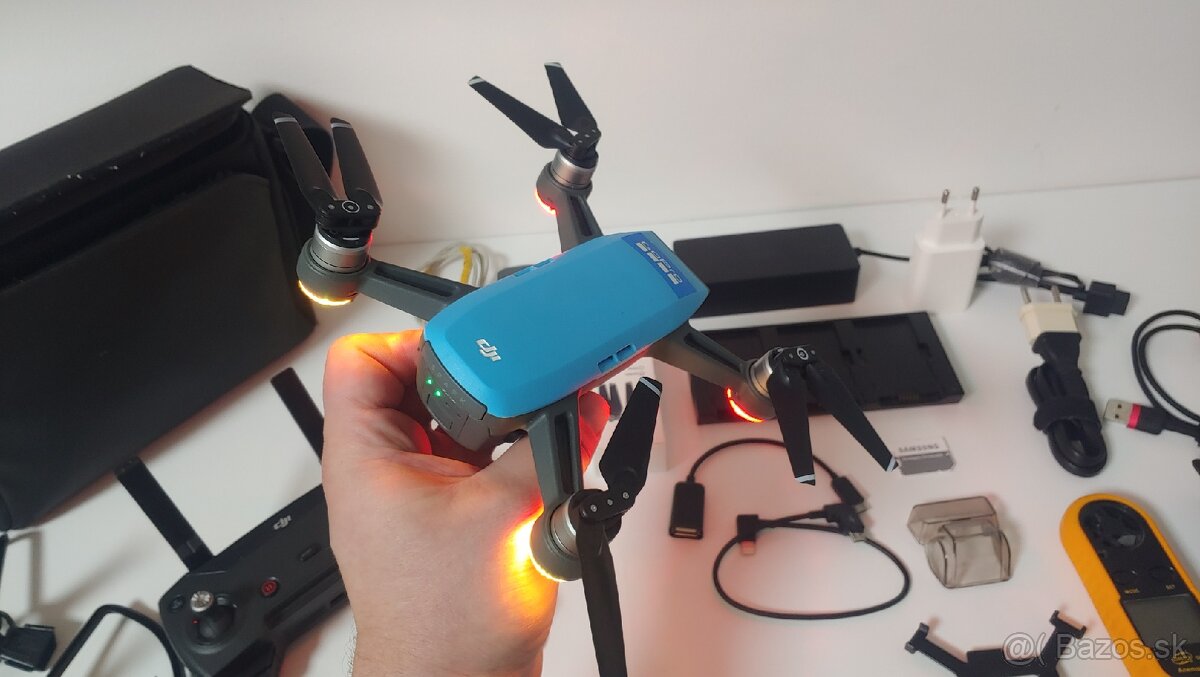 Dron DJI Spark Fly More Combo - 5