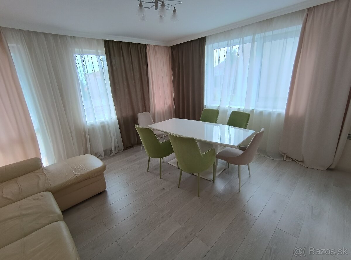 Na predaj ponúkam poschodový dom - 5