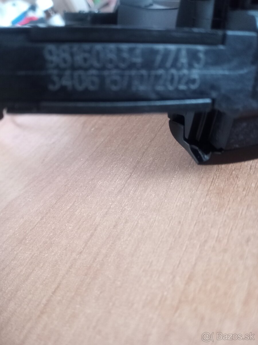 Predam klučku na Peugeot508 - 5