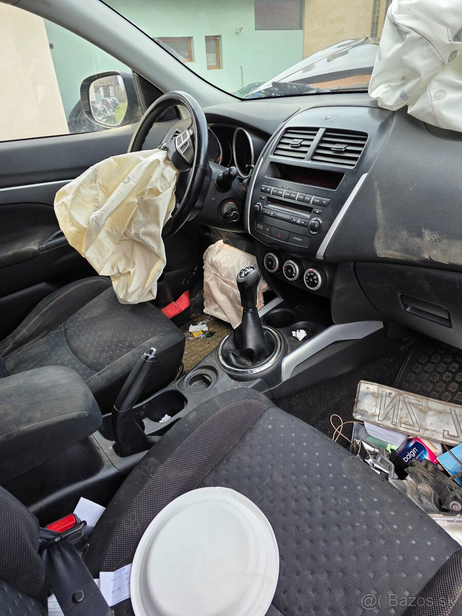 Mitsubishi ASX 1.6i manuál r.v.2014 - ND - 5