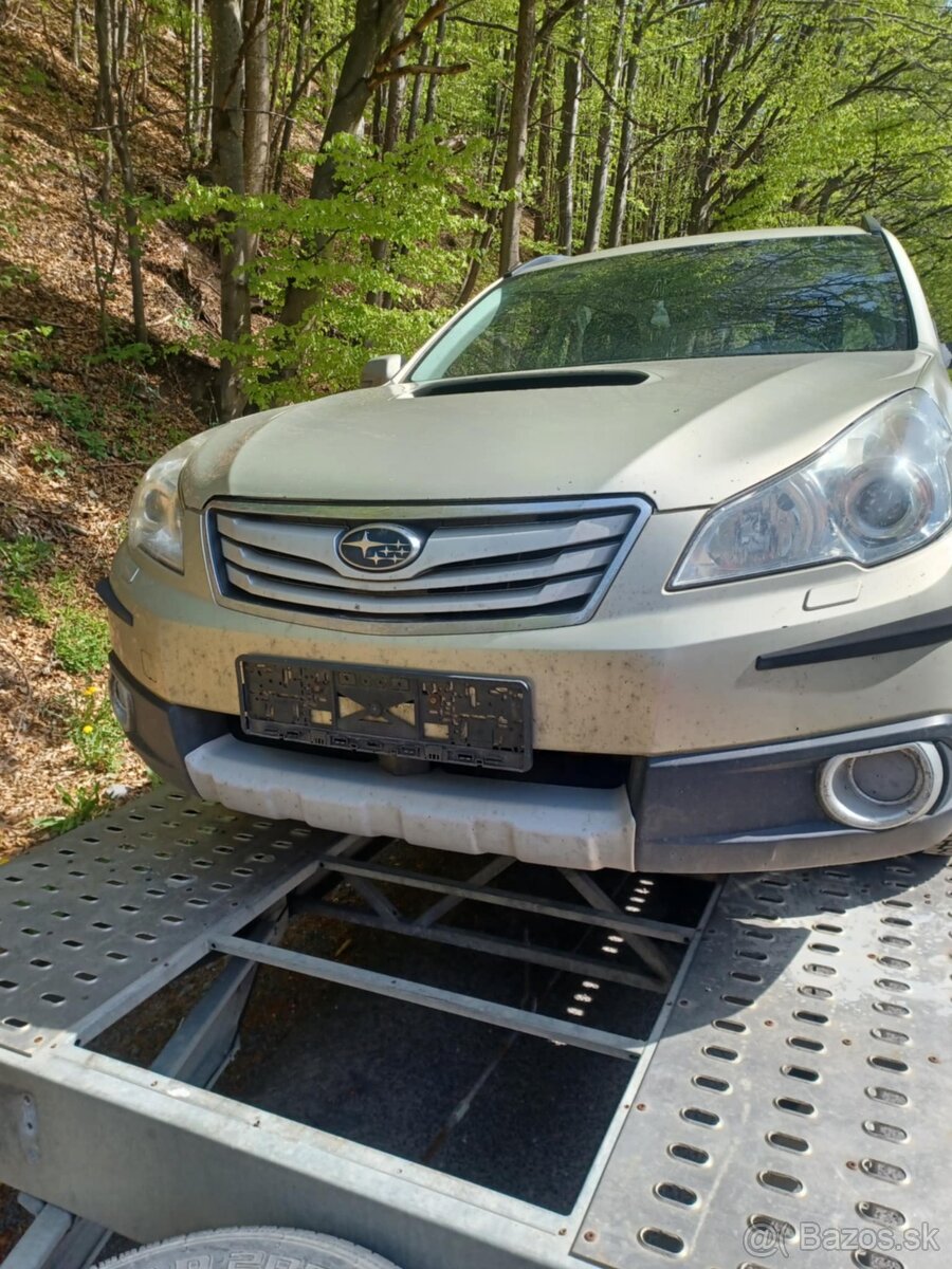 Rozpredám Subaru Outback 2.0D 110kw EE20 2010 - 5
