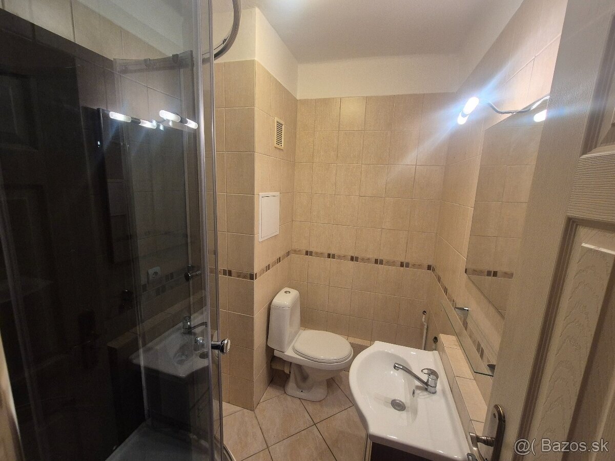 Predám Garzónku (20 m2), Cintorínsky rad, Komárno - 5