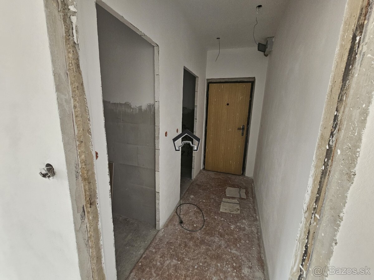 Na predaj 1-izbový byt s loggiou v Handlovej - 5