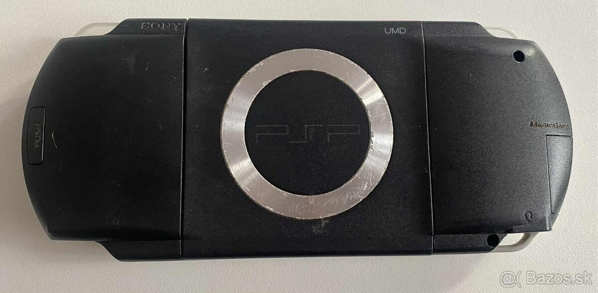 PSP 1000 White/Black + 64GB - 5